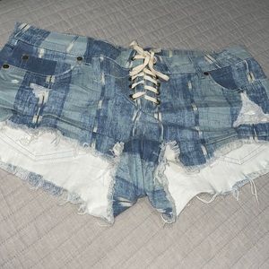 Billabong Jean shorts
